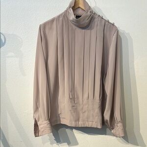 VTG David Matthew Elegant Women's Blouse in Soft Beige